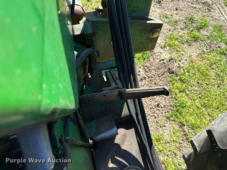 image for item EB2567 1978 John Deere 2640 tractor