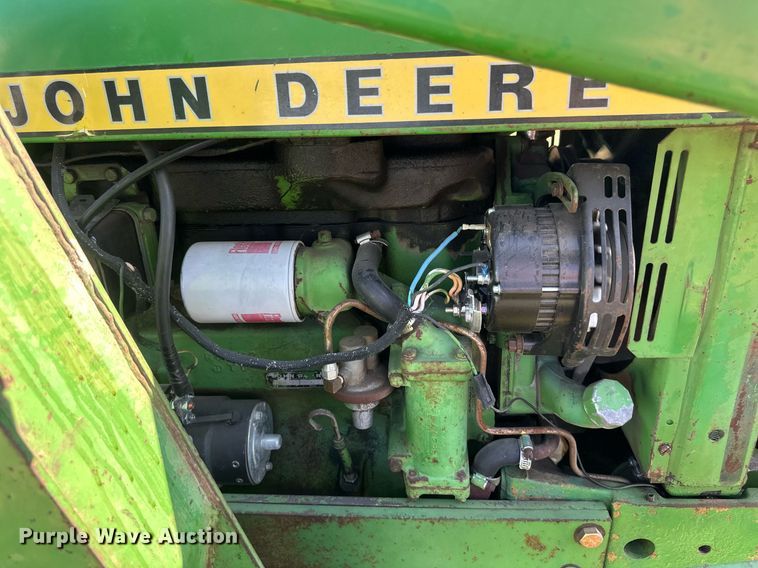 image for item EB2567 1978 John Deere 2640 tractor
