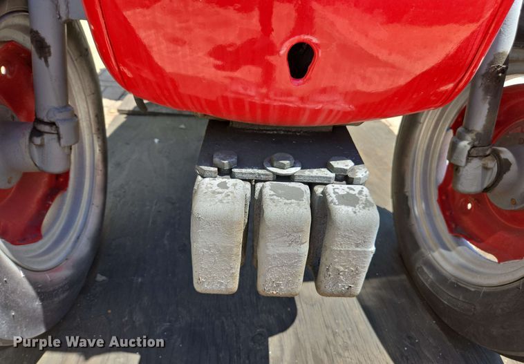 image for item EC1027 Massey Ferguson 25 tractor