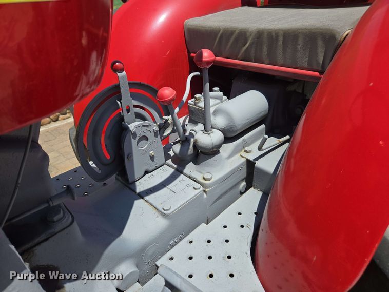 image for item EC1027 Massey Ferguson 25 tractor