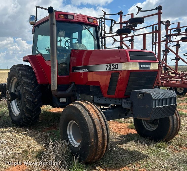 image for item EC1377 1994 Case IH 7230 tractor
