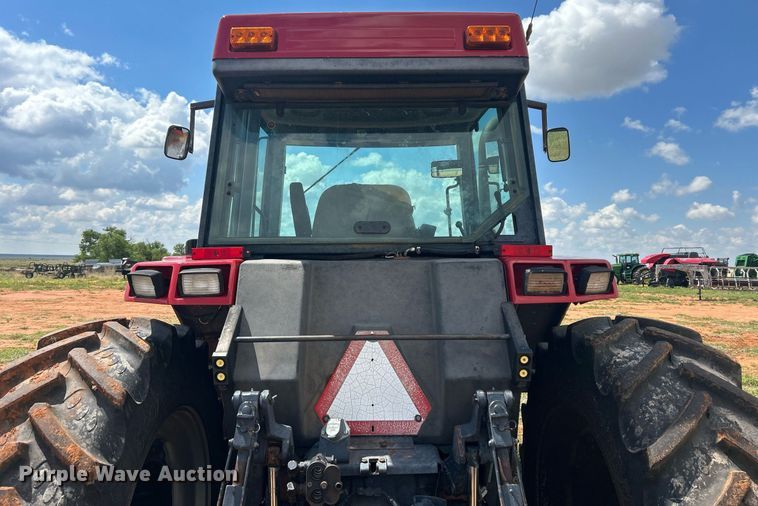 image for item EC1377 1994 Case IH 7230 tractor