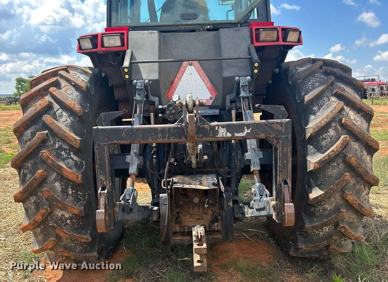 image for item EC1377 1994 Case IH 7230 tractor