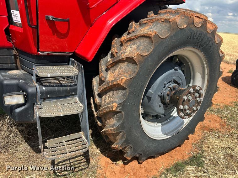 image for item EC1377 1994 Case IH 7230 tractor