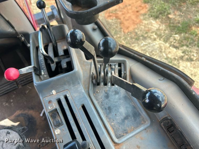 image for item EC1377 1994 Case IH 7230 tractor