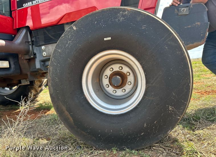 image for item EC1377 1994 Case IH 7230 tractor