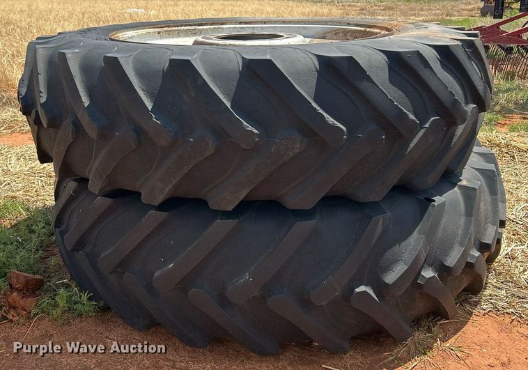 image for item EC1377 1994 Case IH 7230 tractor