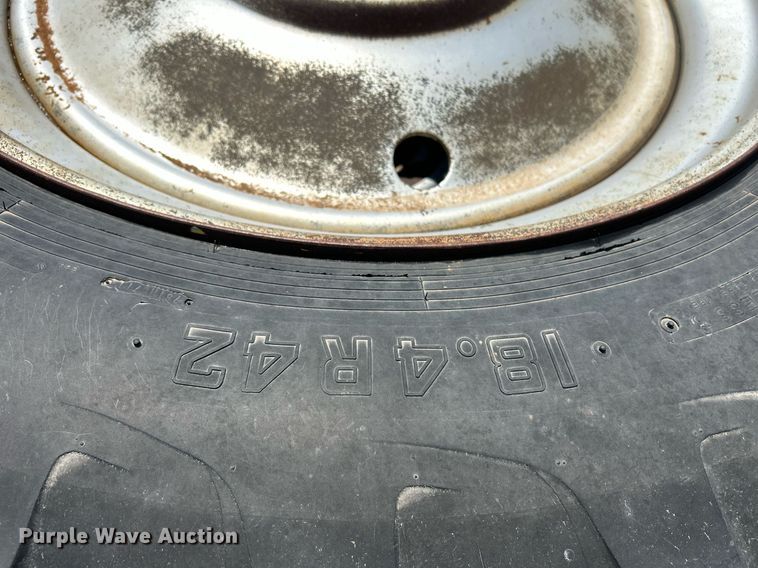 image for item EC1377 1994 Case IH 7230 tractor