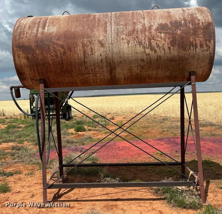 image for item EC1378 Fuel tank