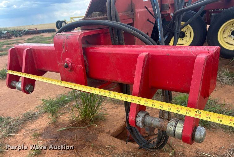 image for item EC1380 Sunflower 9433-40 grain drill