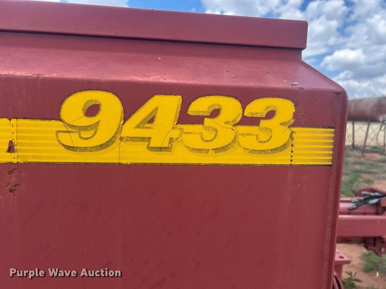 image for item EC1380 Sunflower 9433-40 grain drill