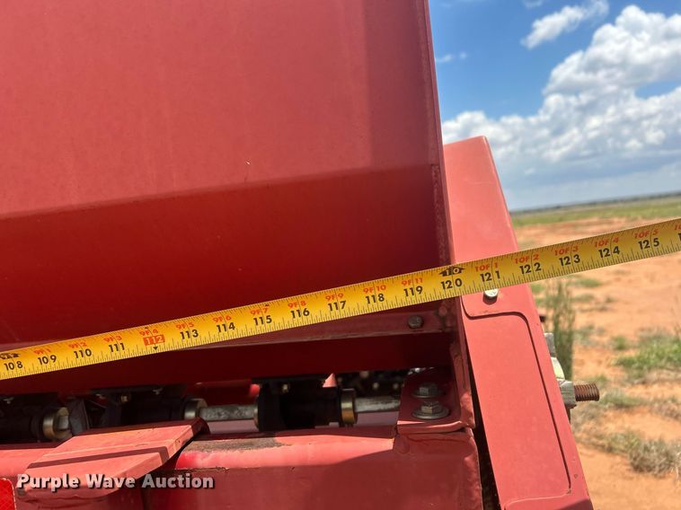 image for item EC1380 Sunflower 9433-40 grain drill