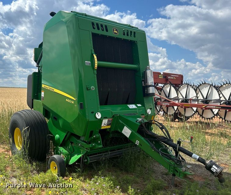 image for item EC1385 2021 John Deere 460M round baler