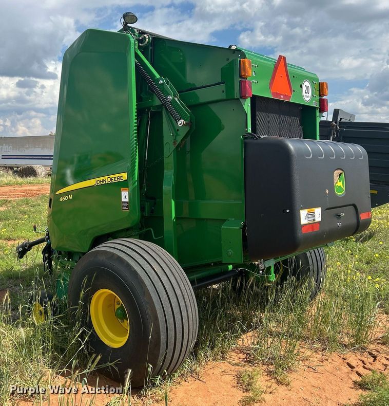 image for item EC1385 2021 John Deere 460M round baler