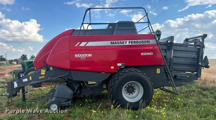 image for item EC1386 2017 Massey Ferguson 2290 large square baler