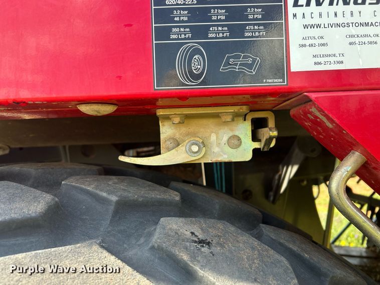 image for item EC1386 2017 Massey Ferguson 2290 large square baler