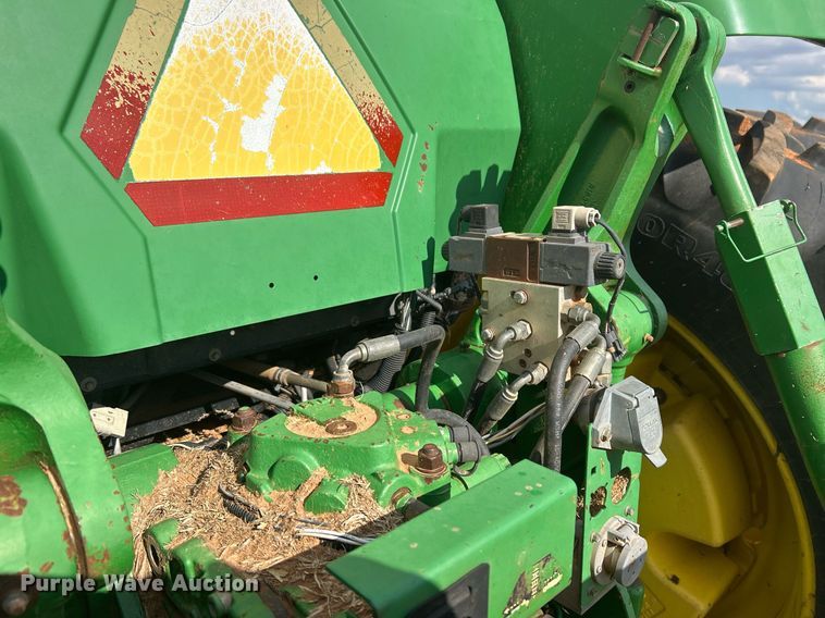 image for item EC1387 John Deere 8420 MFWD tractor