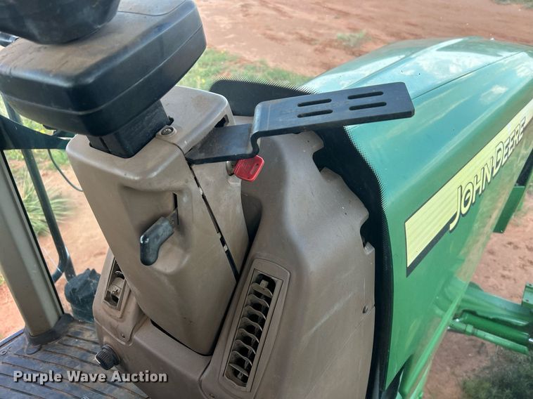 image for item EC1387 John Deere 8420 MFWD tractor