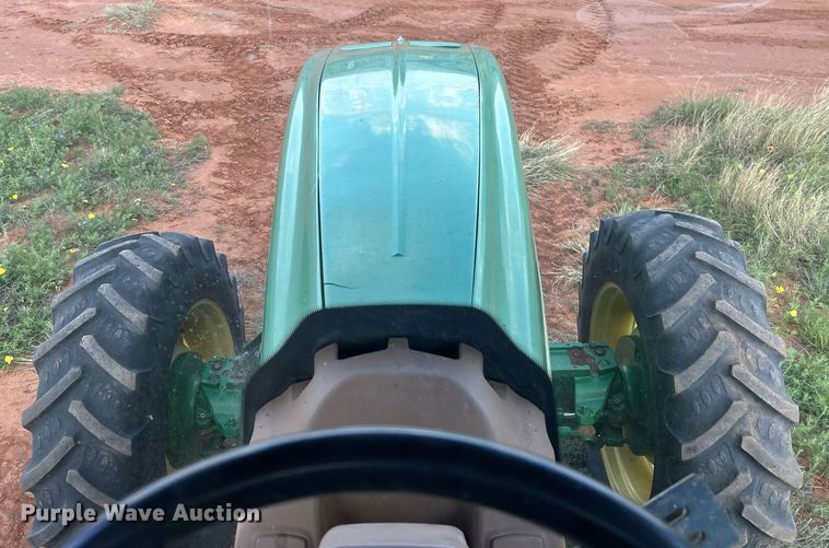 image for item EC1387 John Deere 8420 MFWD tractor