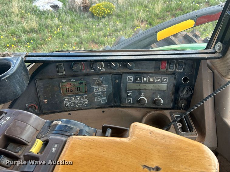 image for item EC1387 John Deere 8420 MFWD tractor