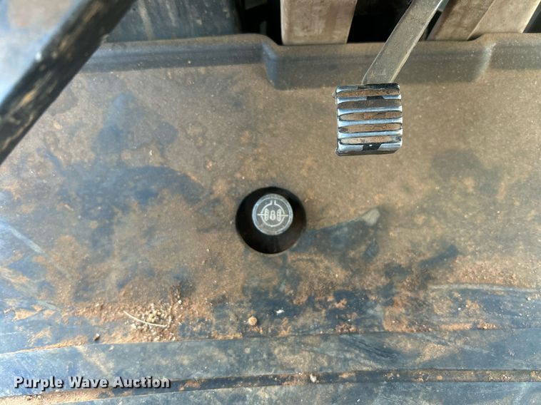 image for item EC1387 John Deere 8420 MFWD tractor