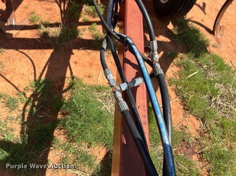 image for item EC1388 Case IH 5700 field cultivator