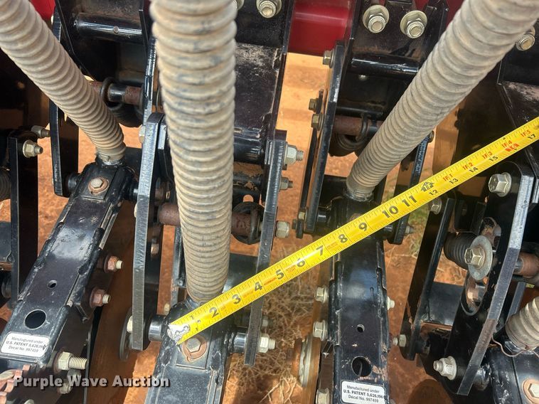 image for item EC1388 Case IH 5700 field cultivator