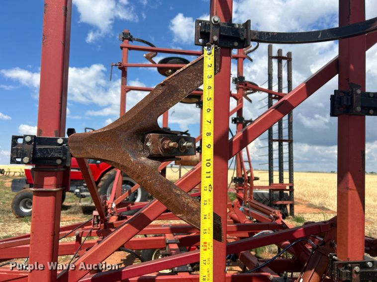 image for item EC1388 Case IH 5700 field cultivator