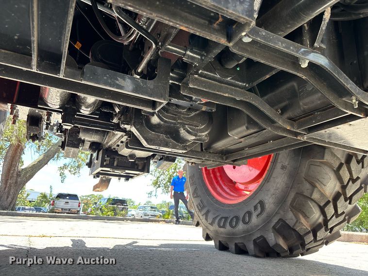 image for item EC3580 2024 Kioti HX1151 MFWD tractor