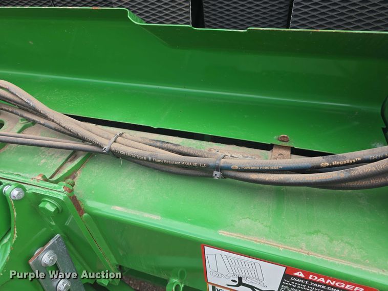 image for item EF3517 2020 John Deere 560R Premium round baler