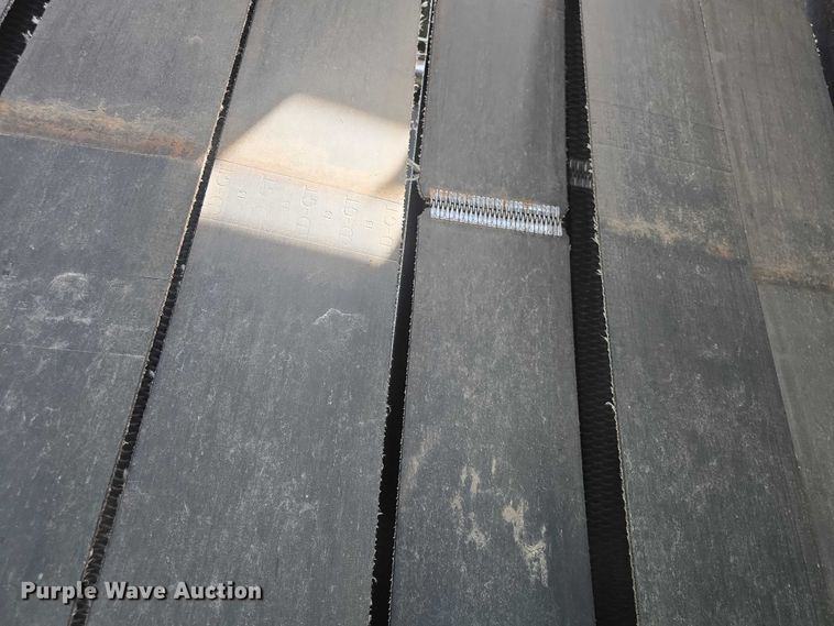 image for item EF3518 2014 John Deere 569 Premium round baler