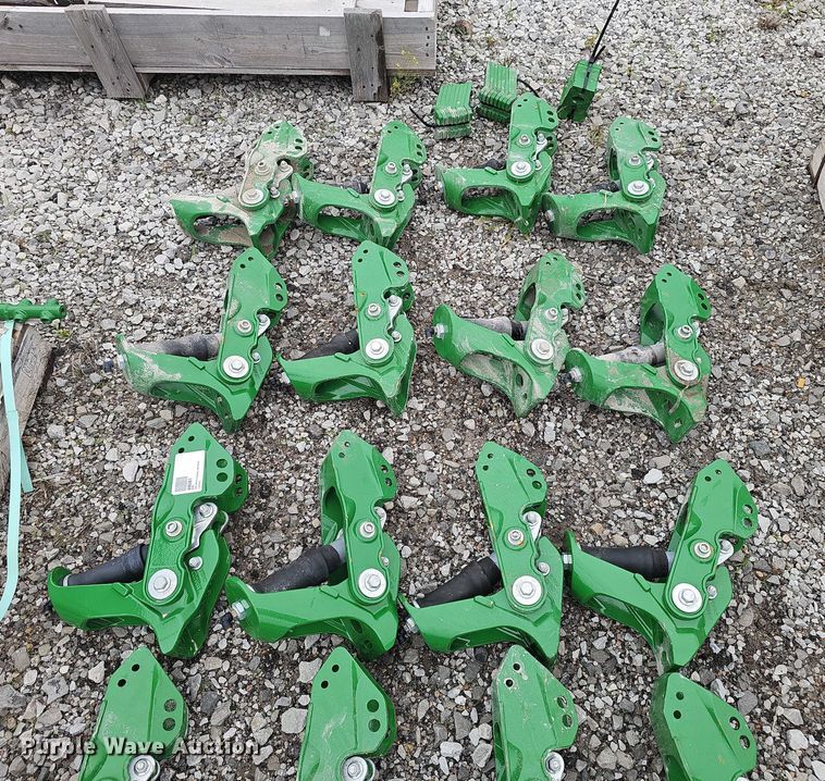 image for item EH8984 (24) pneumatic planter closing wheel frames