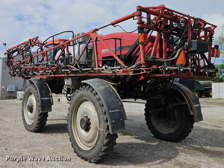 image for item EJ0028 2011 Case Patriot 4420 sprayer