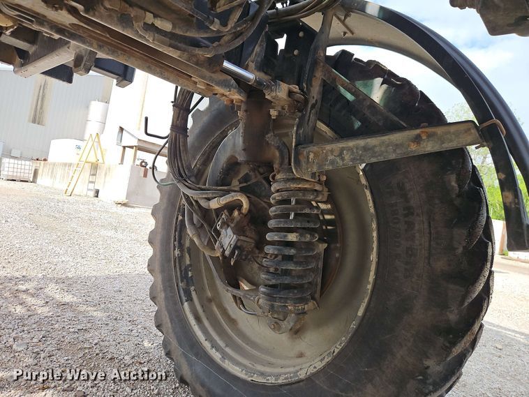 image for item EJ0028 2011 Case Patriot 4420 sprayer