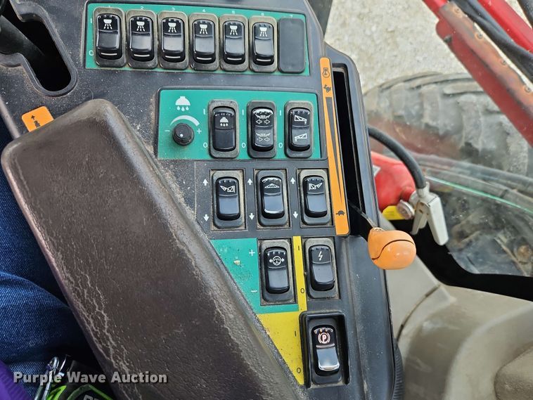 image for item EJ0028 2011 Case Patriot 4420 sprayer