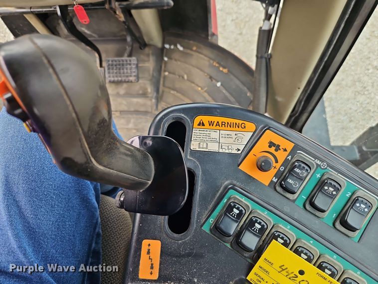 image for item EJ0028 2011 Case Patriot 4420 sprayer