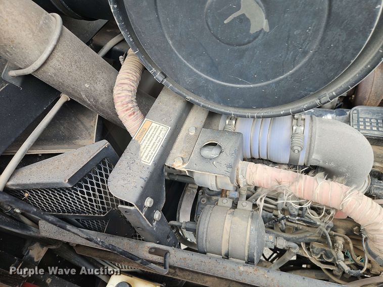 image for item EJ0028 2011 Case Patriot 4420 sprayer