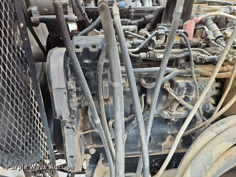 image for item EJ0028 2011 Case Patriot 4420 sprayer