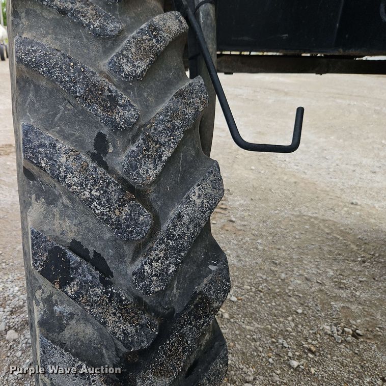 image for item EJ0028 2011 Case Patriot 4420 sprayer