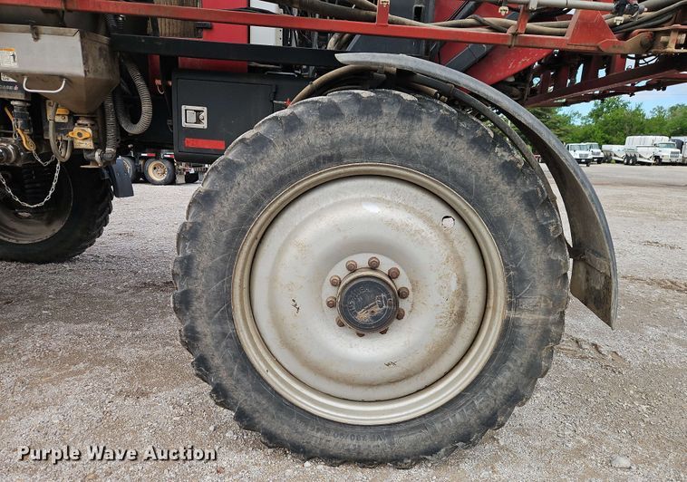 image for item EJ0028 2011 Case Patriot 4420 sprayer