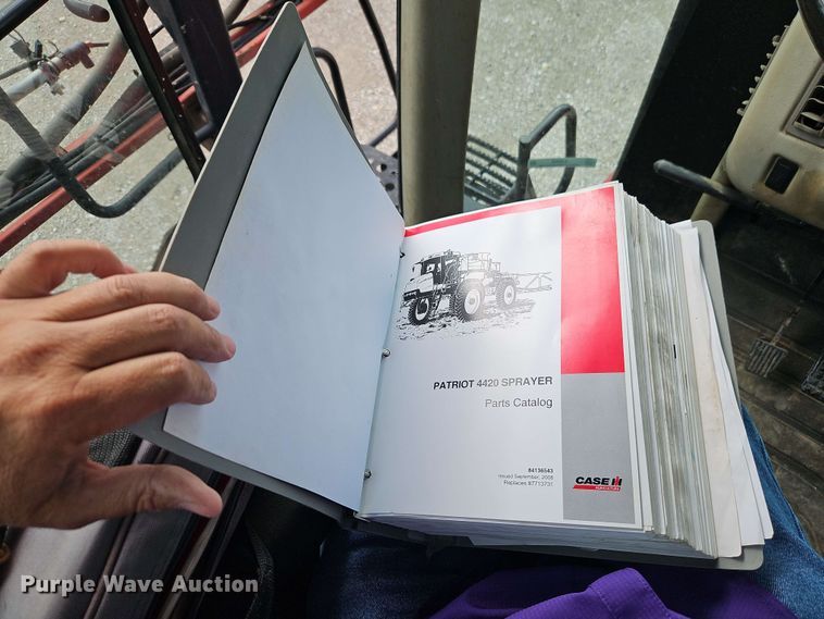 image for item EJ0028 2011 Case Patriot 4420 sprayer