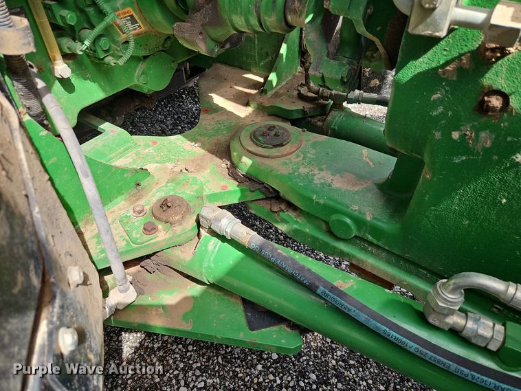 image for item EJ0030 2003 John Deere 9430 4WD tractor