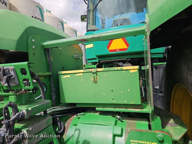 image for item EJ0030 2003 John Deere 9430 4WD tractor