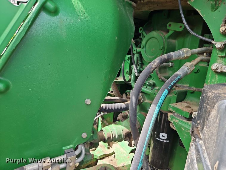 image for item EJ0030 2003 John Deere 9430 4WD tractor