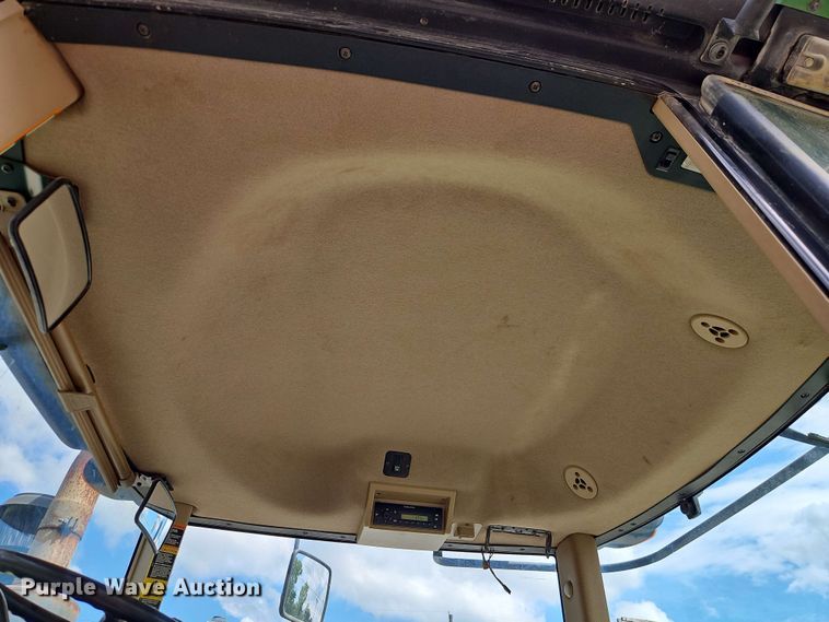 image for item EJ0030 2003 John Deere 9430 4WD tractor