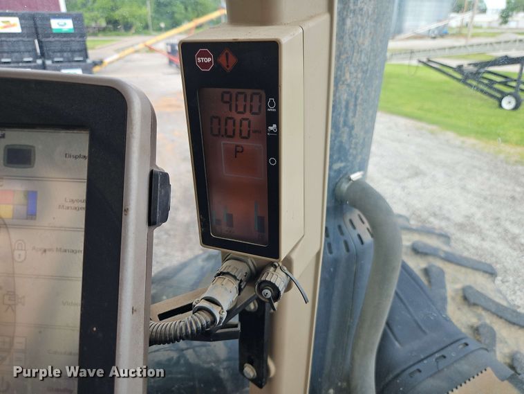 image for item EJ0030 2003 John Deere 9430 4WD tractor