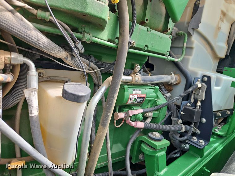 image for item EJ0030 2003 John Deere 9430 4WD tractor