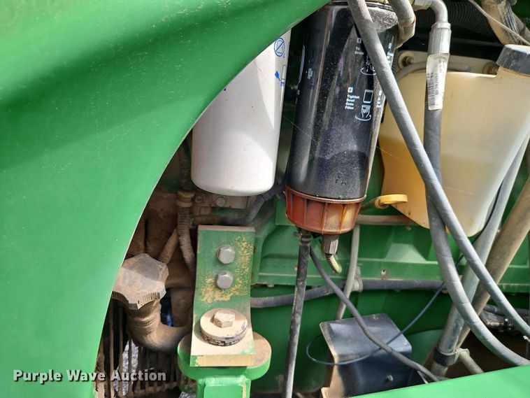 image for item EJ0030 2003 John Deere 9430 4WD tractor