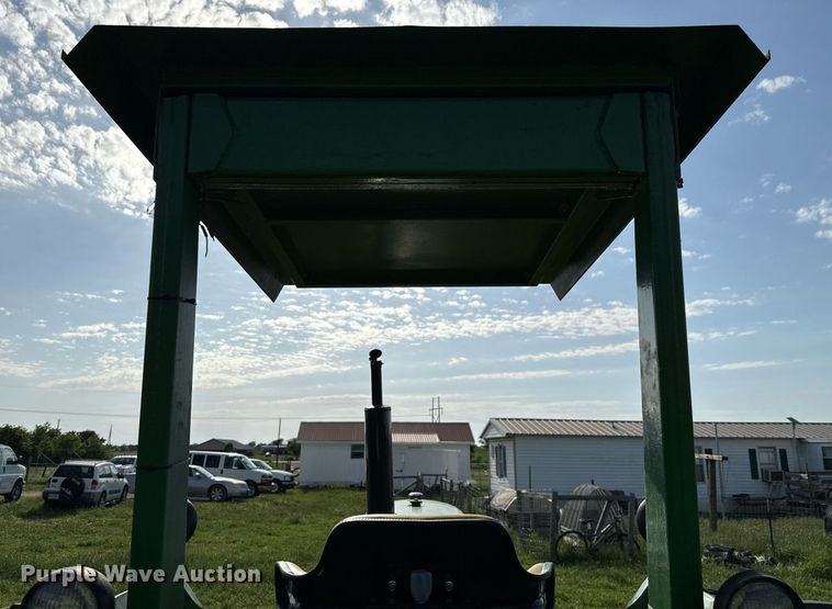 image for item EJ3696 1975 John Deere 2030 tractor