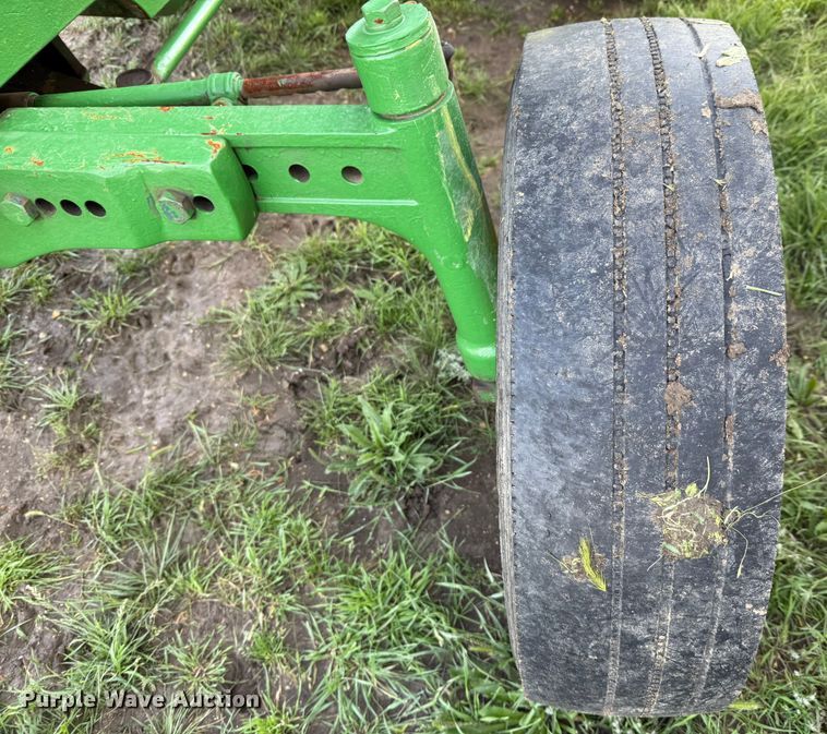 image for item EJ3696 1975 John Deere 2030 tractor